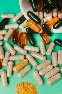 Recommended supplemnets to use with Vitamin D.