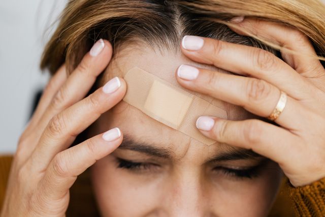What causes a wound not to heal?