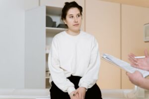 PCOS symptoms in unmarried girl